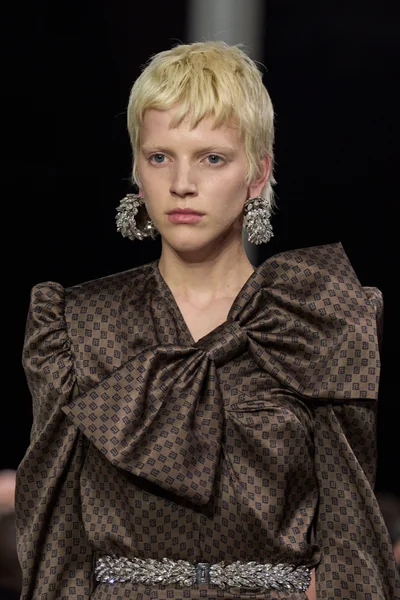 Look 59